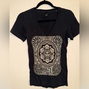 Black OBEY graphic tee